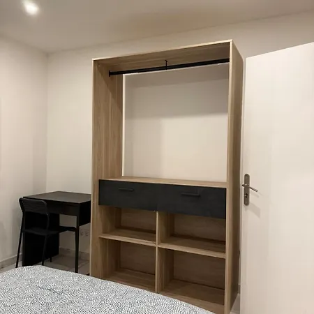 T4 Avec Parking Privee Et Balcon ! Apartmán *
